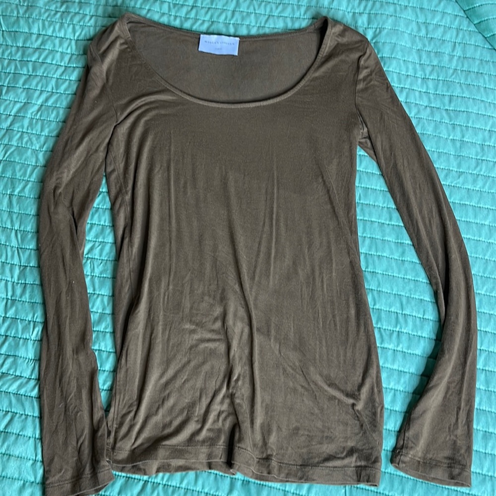Modern citizen green gold long sleeve